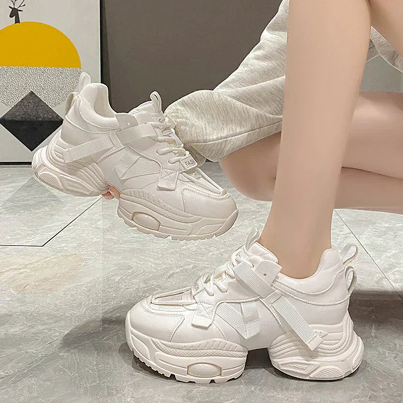 Women’s Sneakers 133