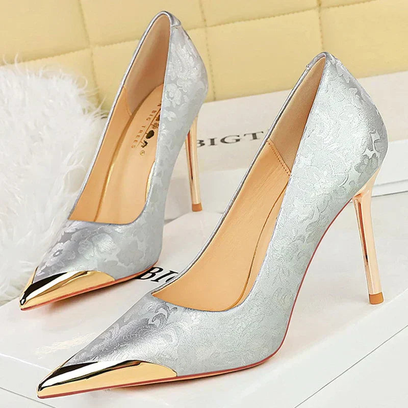 Women’s Heels 117