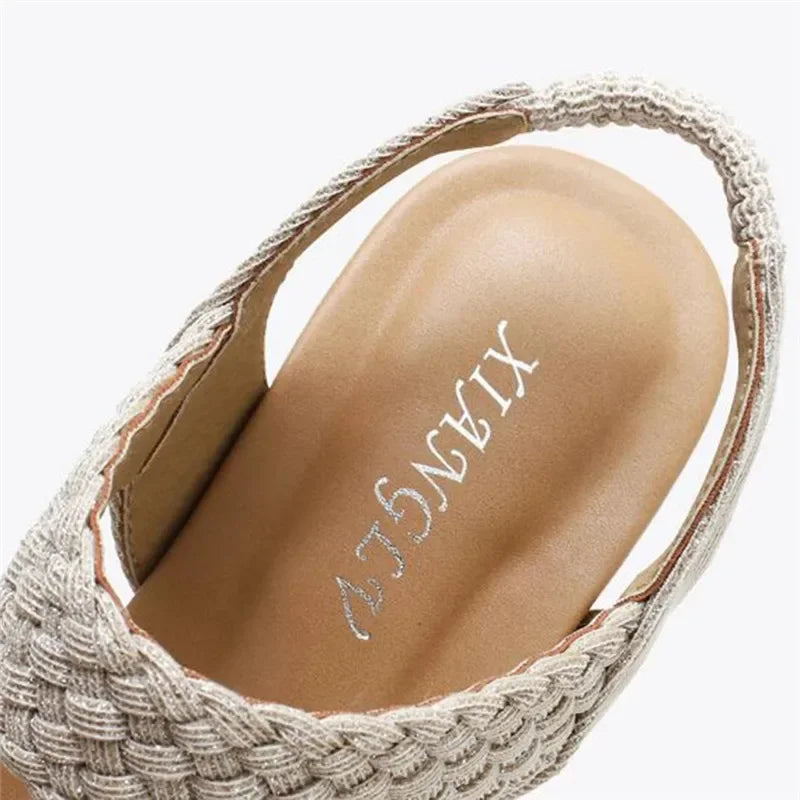 Women’s Sandals 177