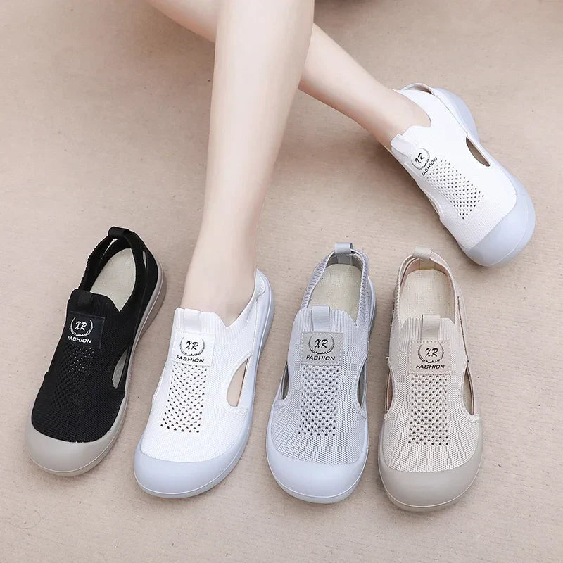 Women’s Sneakers 225