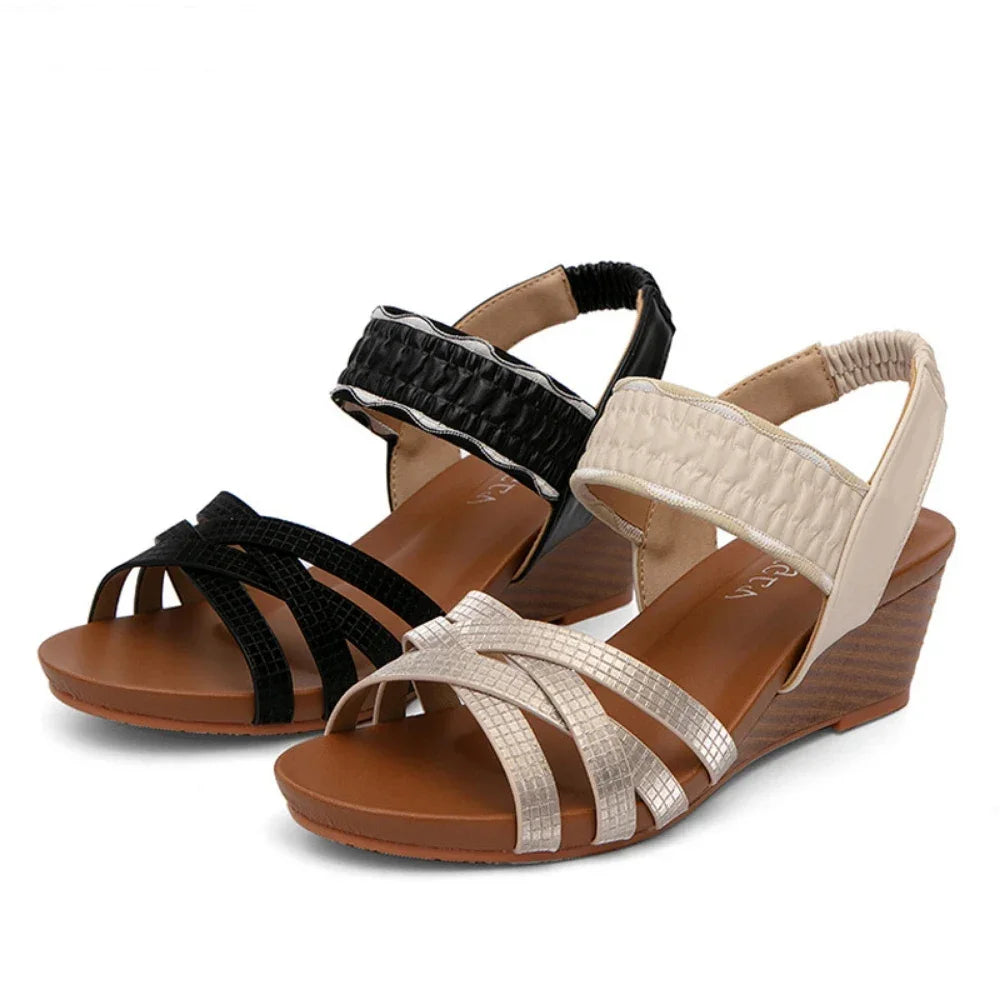 Women’s Sandals 173