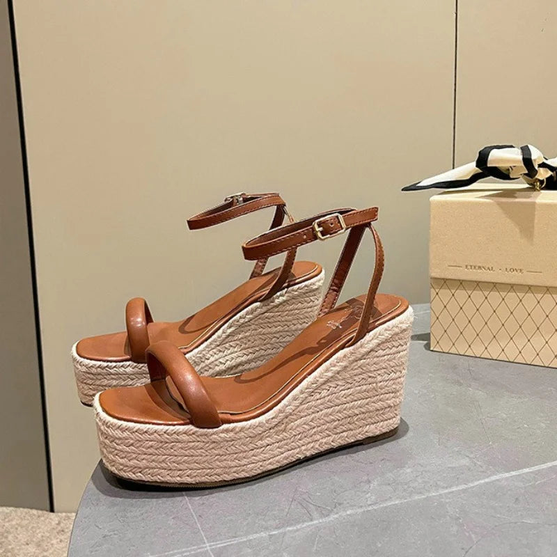 Women’s Heels 275
