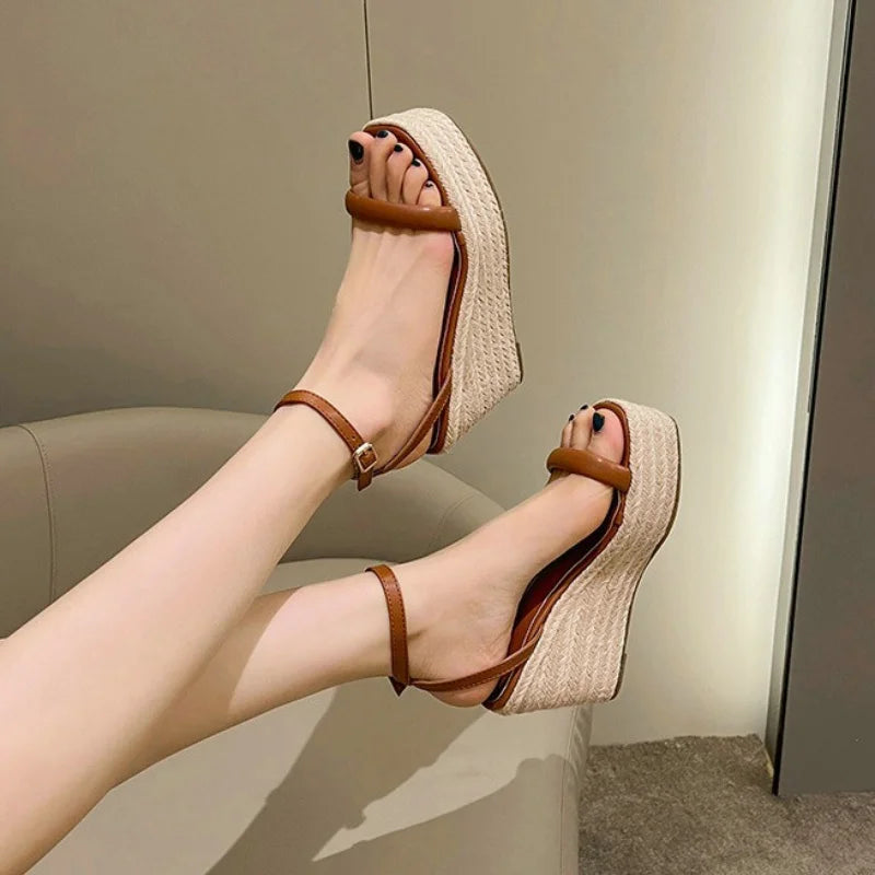 Women’s Heels 275
