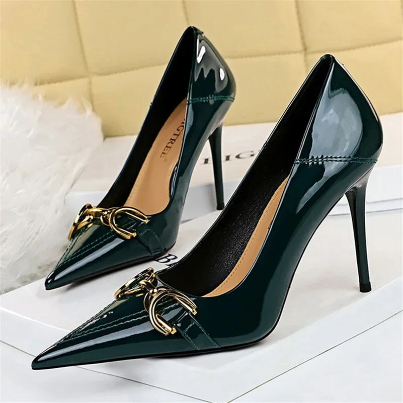 Women’s Heels 132