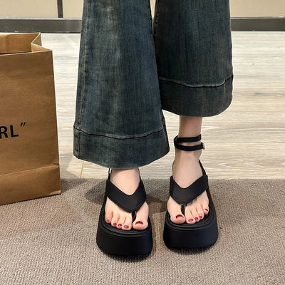 Women’s Sandals 242