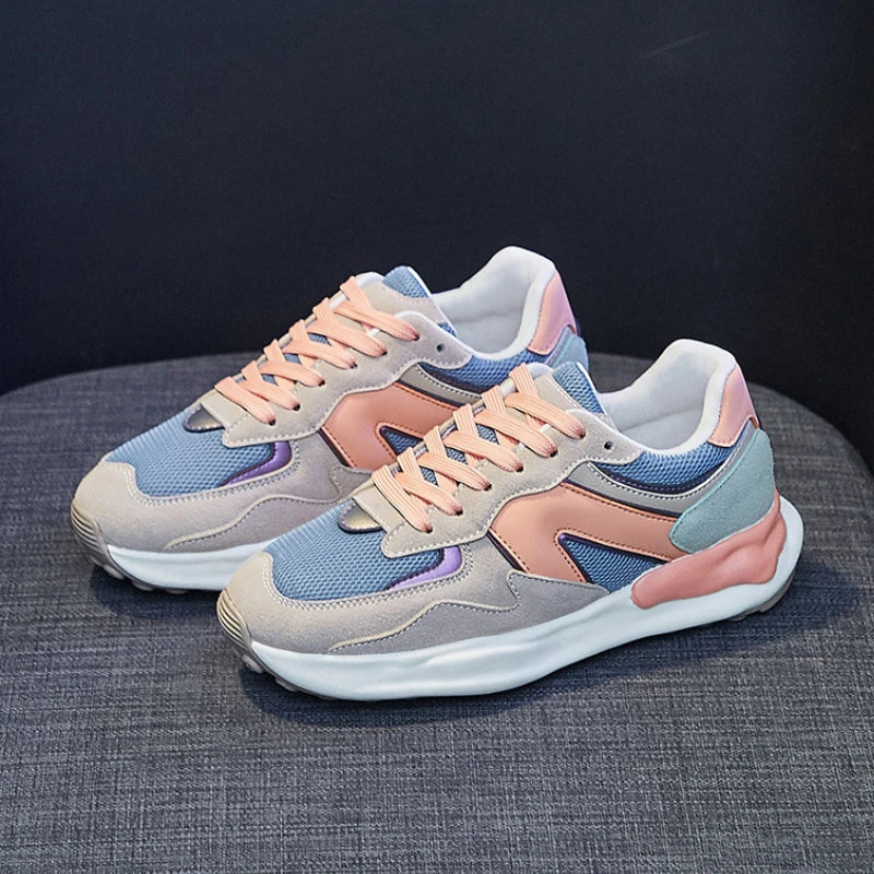 Women’s Sneakers 127