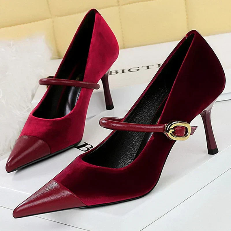 Women’s Heels 174