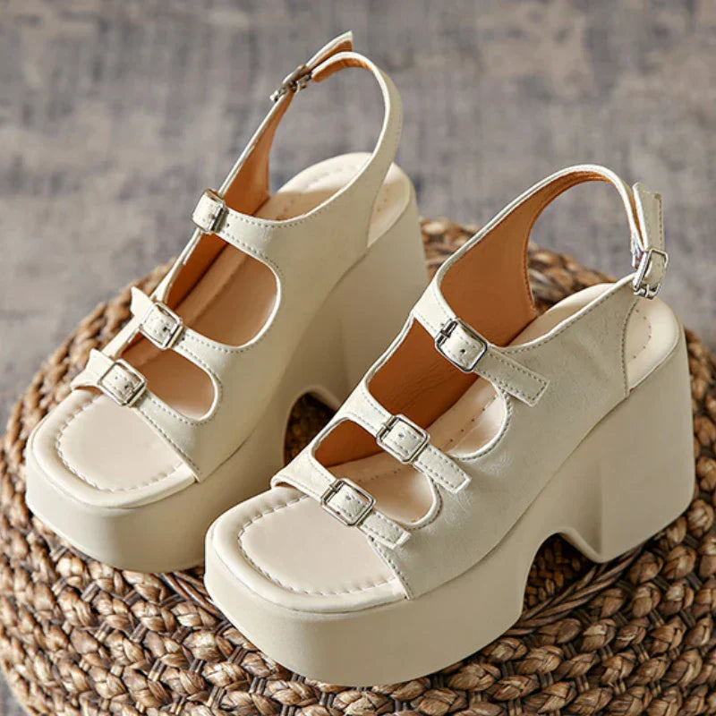 Women’s Heels 223