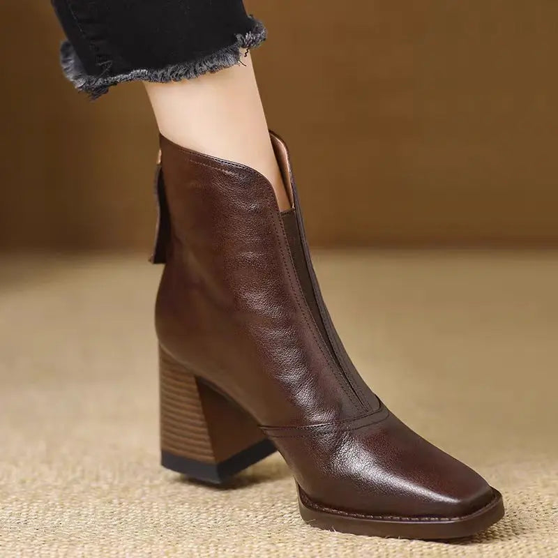 Women’s Boots 180