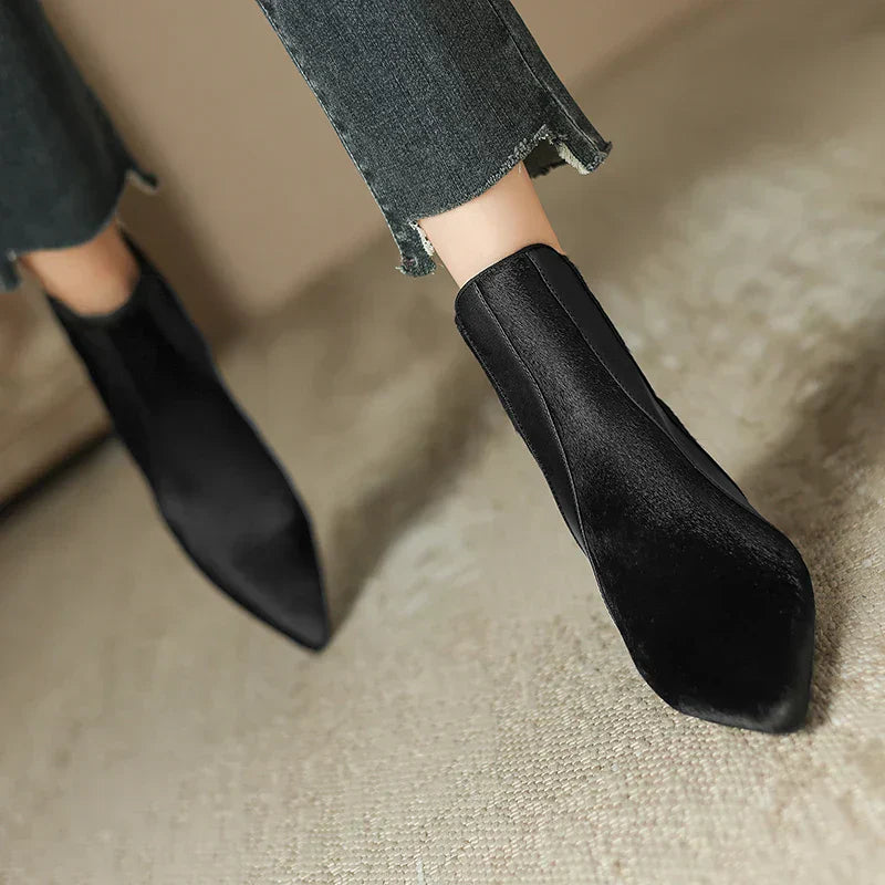 Women’s Boots 236