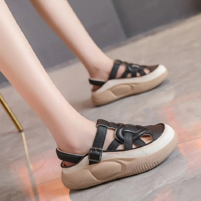 Women’s Sneakers 226