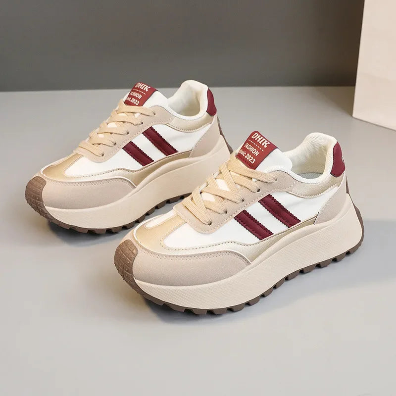 Women’s Sneakers 138