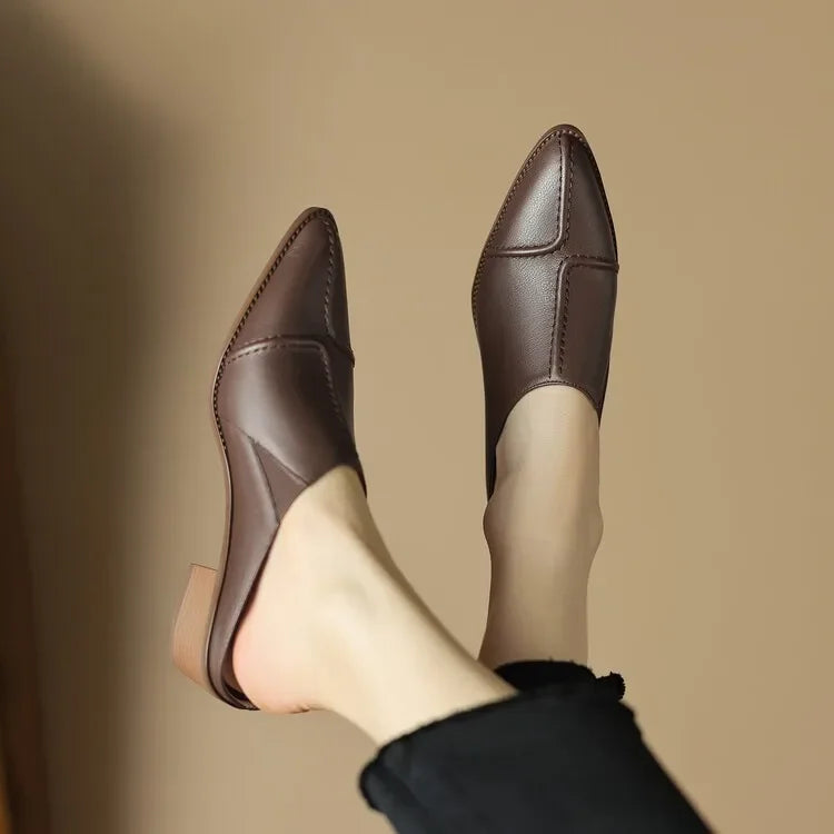 Women’s Leather Sandals 122