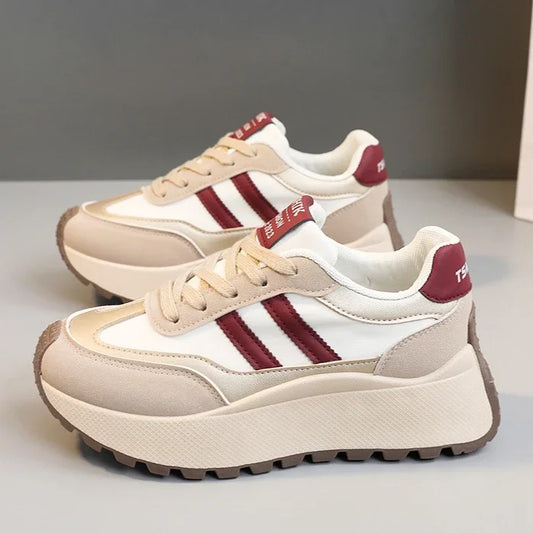 Women’s Sneakers 138