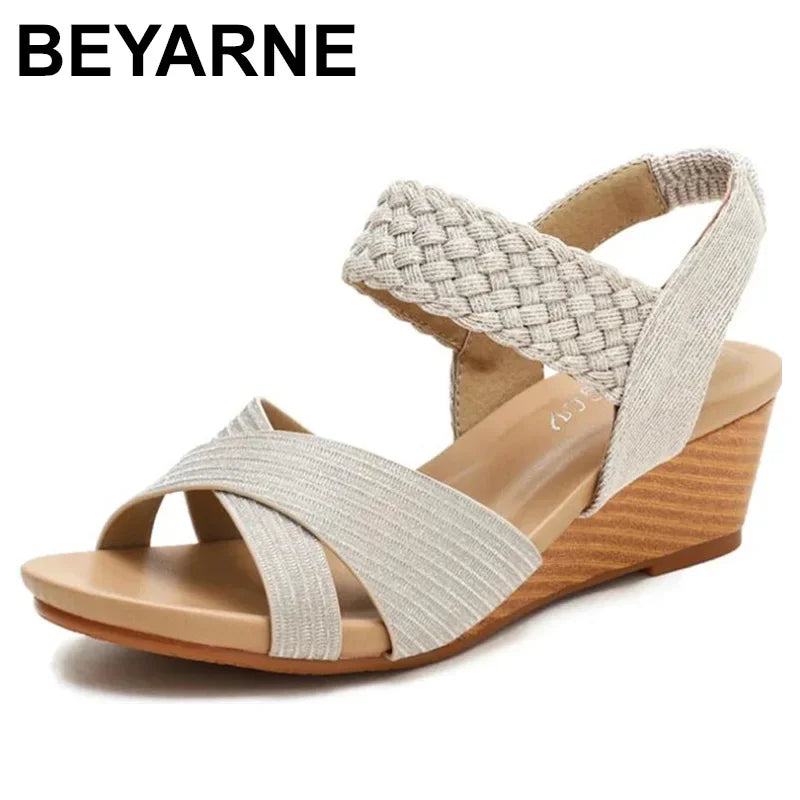 Women’s Sandals 177