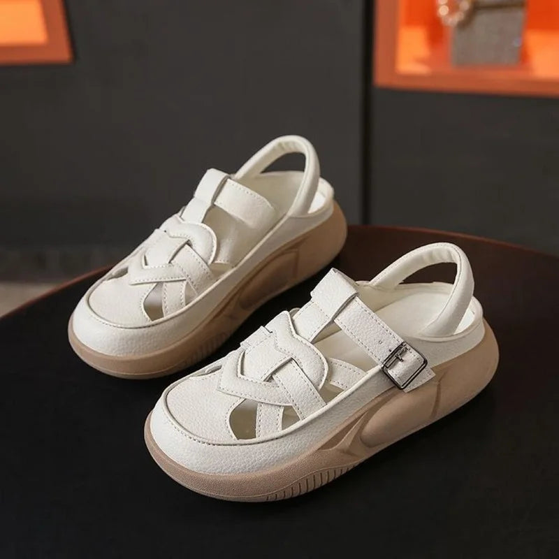 Women’s Sneakers 226