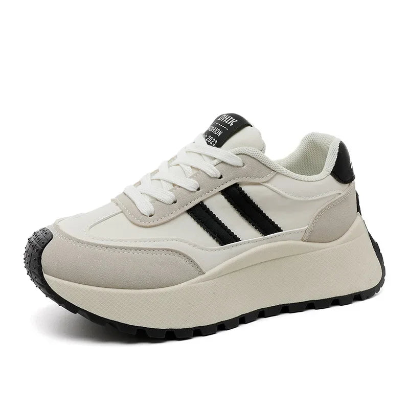 KADIN SPOR AYAKKABI 138