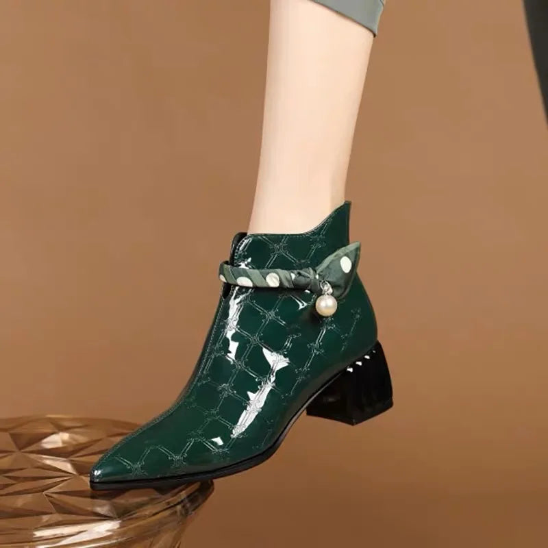 Women’s Boots 152