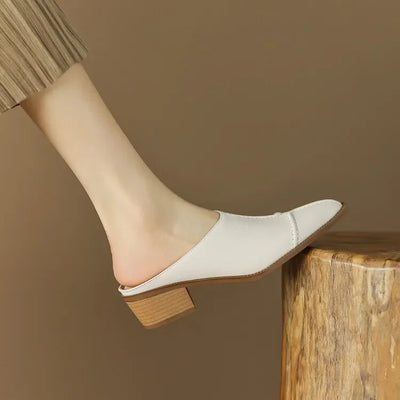 Women’s Leather Sandals 122