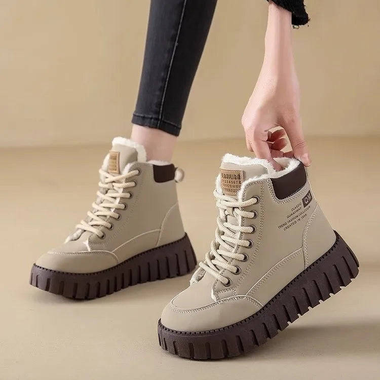 Women’s Boots 176