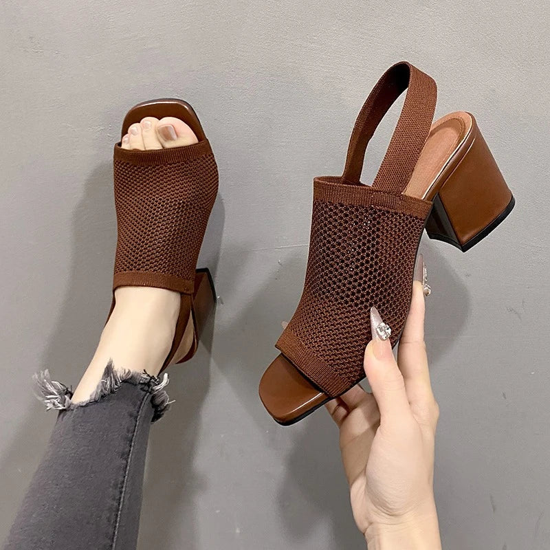 Women’s Sandals 301