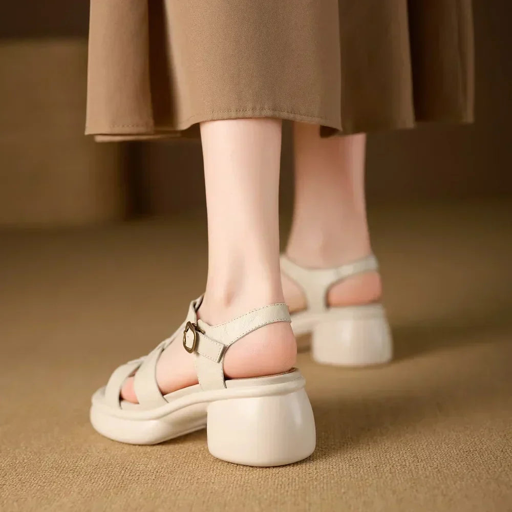 Women’s Sandals 162