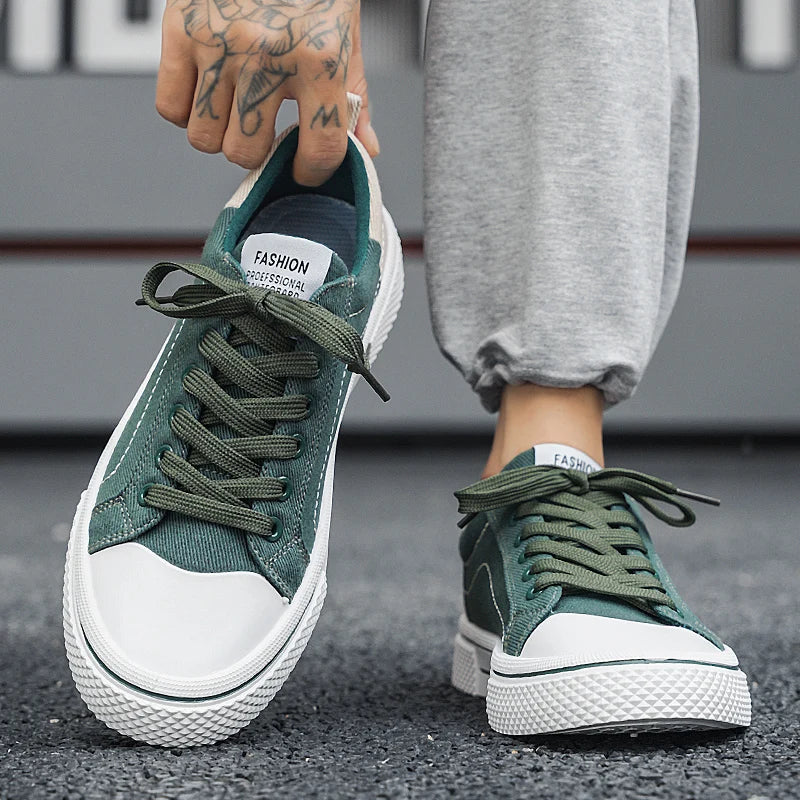 Men’s Sneakers 384