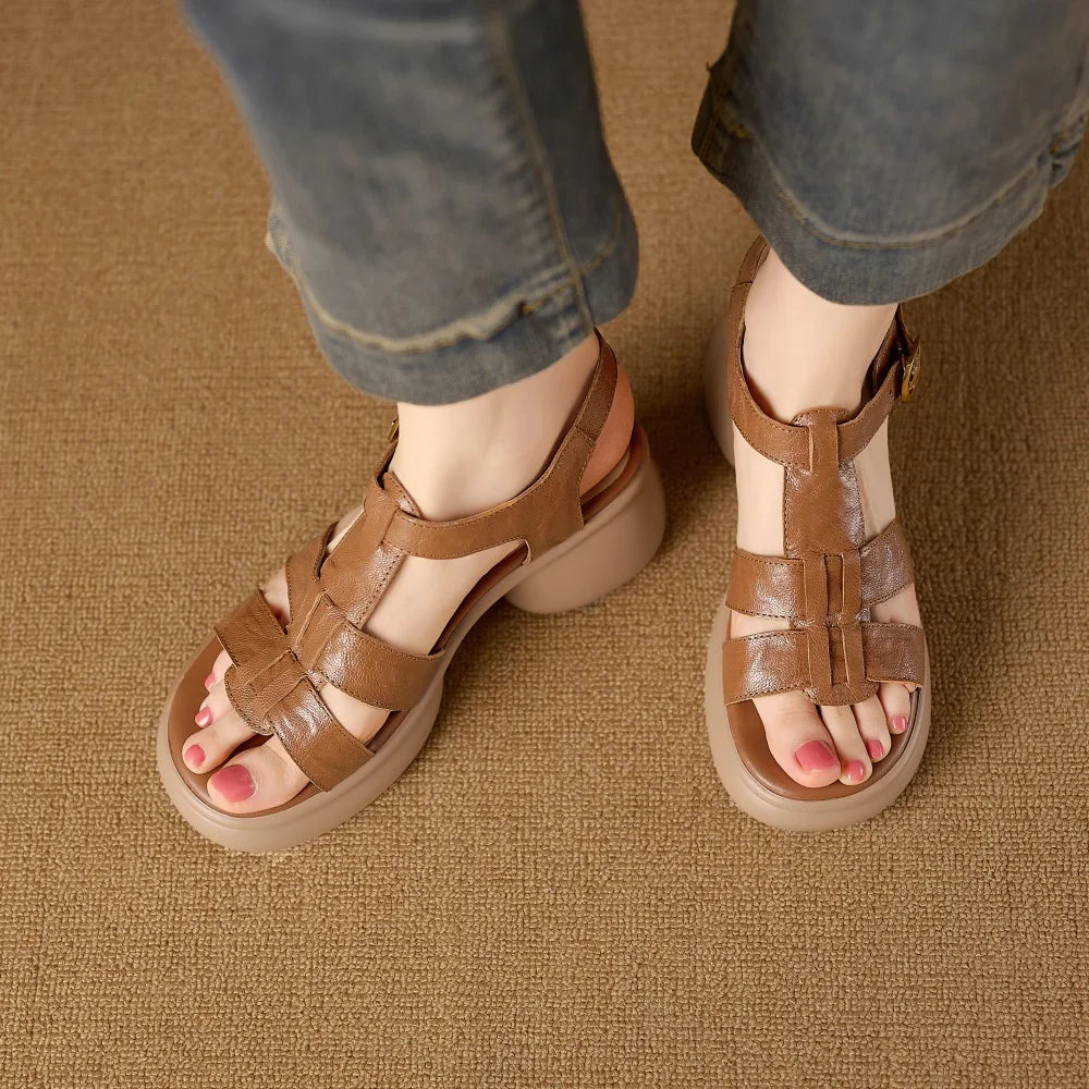 Women’s Sandals 162
