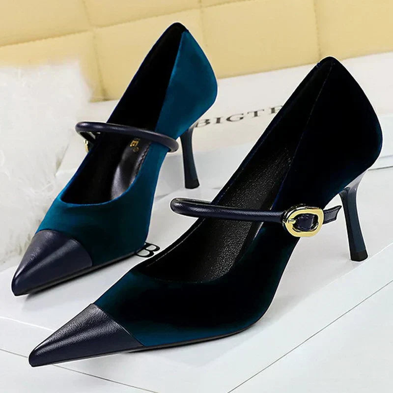 Women’s Heels 174