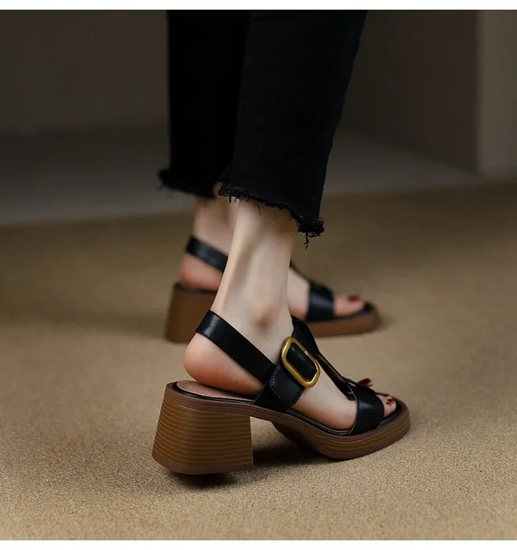 Women’s Sandals 262