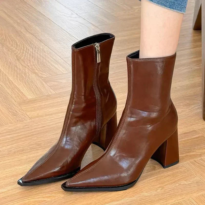 Women’s Boots 144