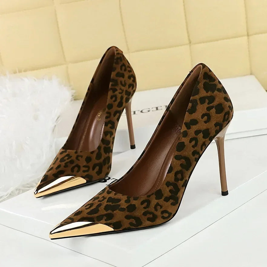 Women’s Heels 144