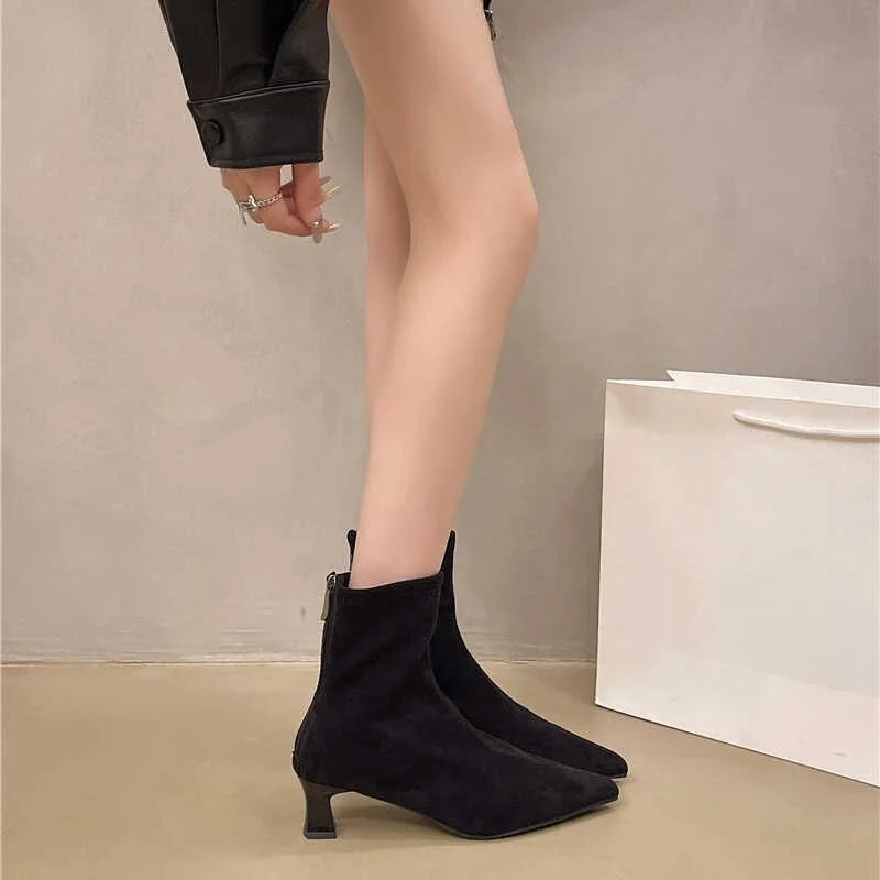 Women’s Boots 142