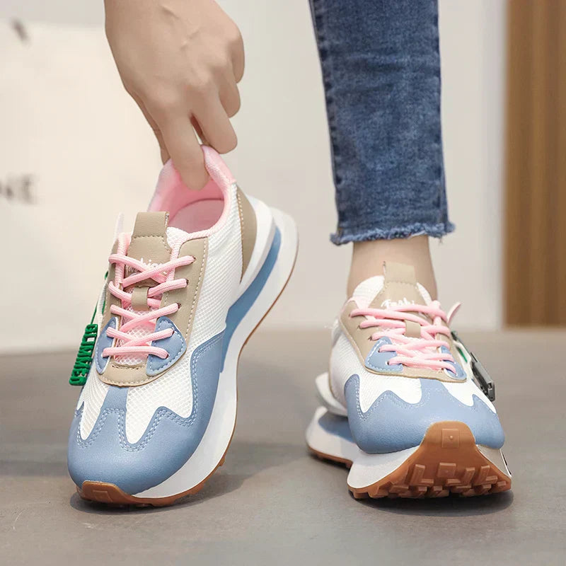 Women’s Sneakers 131