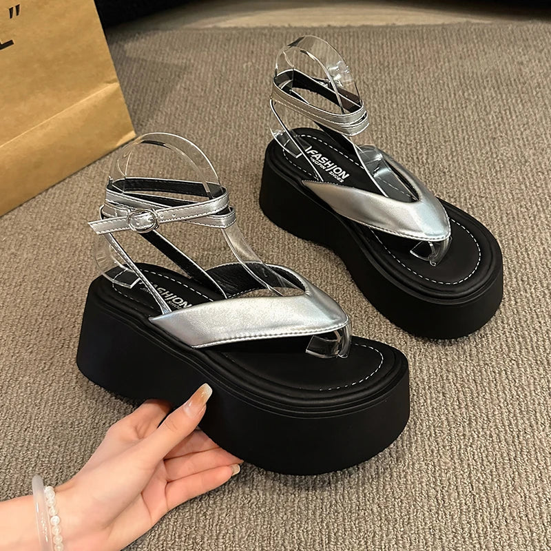 Women’s Sandals 242