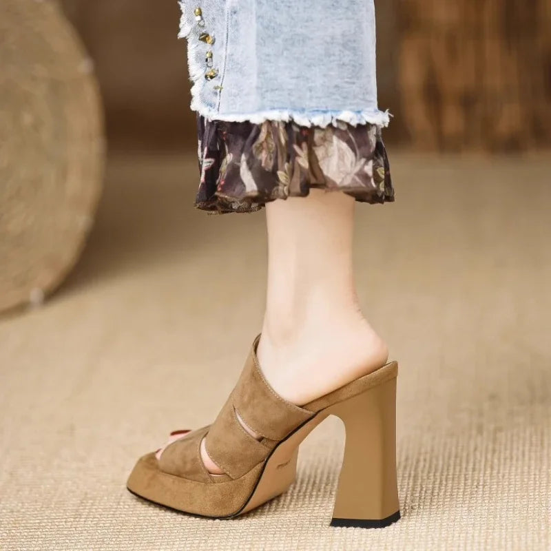 Women’s Heeled Sandals 149