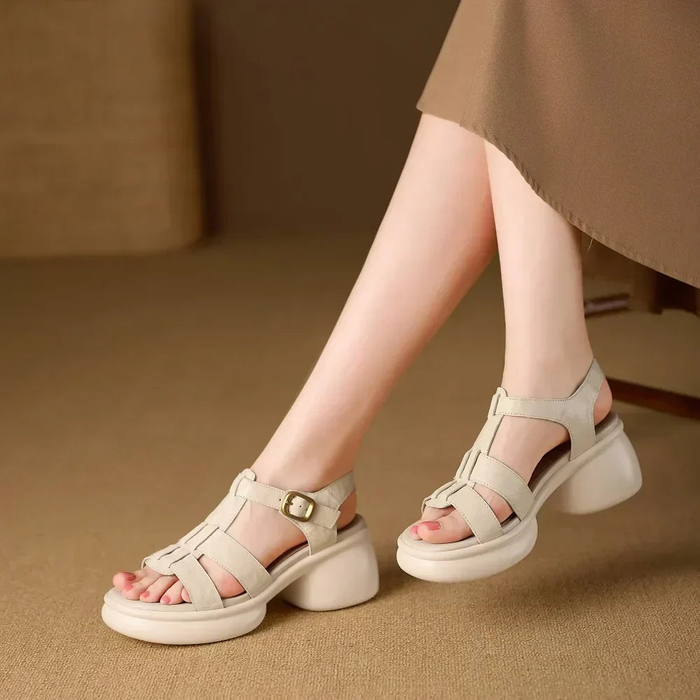 Women’s Sandals 162