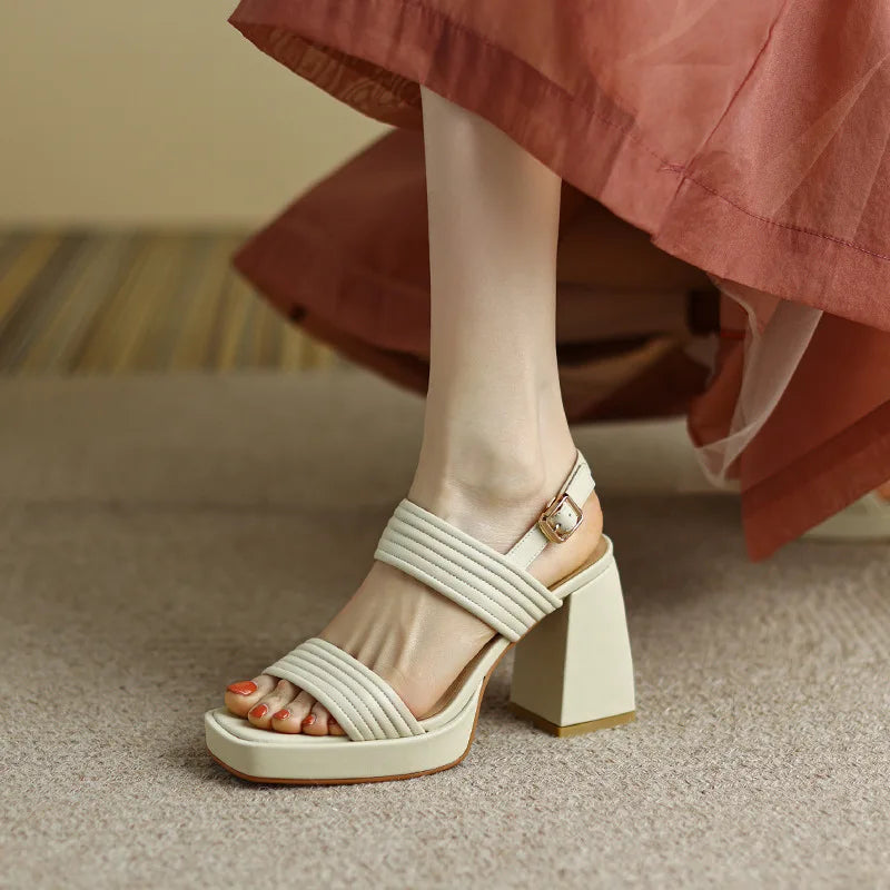 Women’s Sandals 180