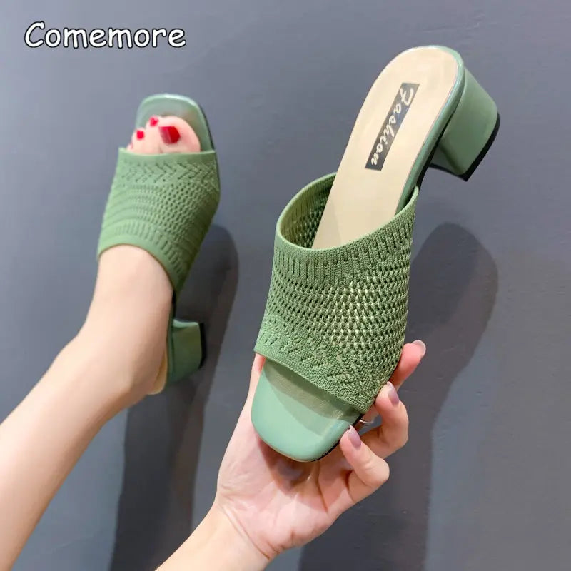 Women’s Slippers 302
