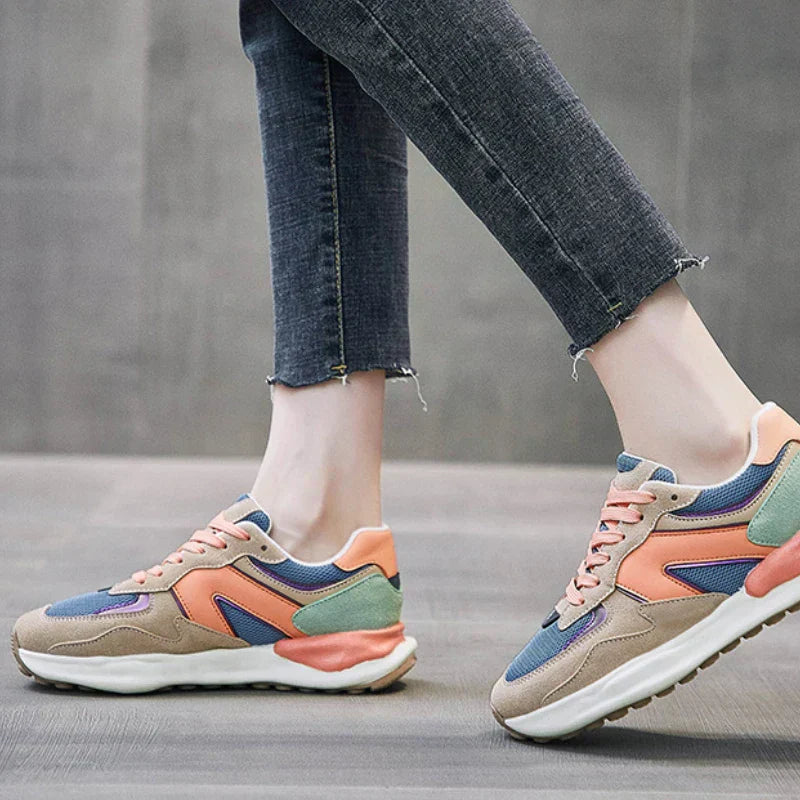 Women’s Sneakers 127