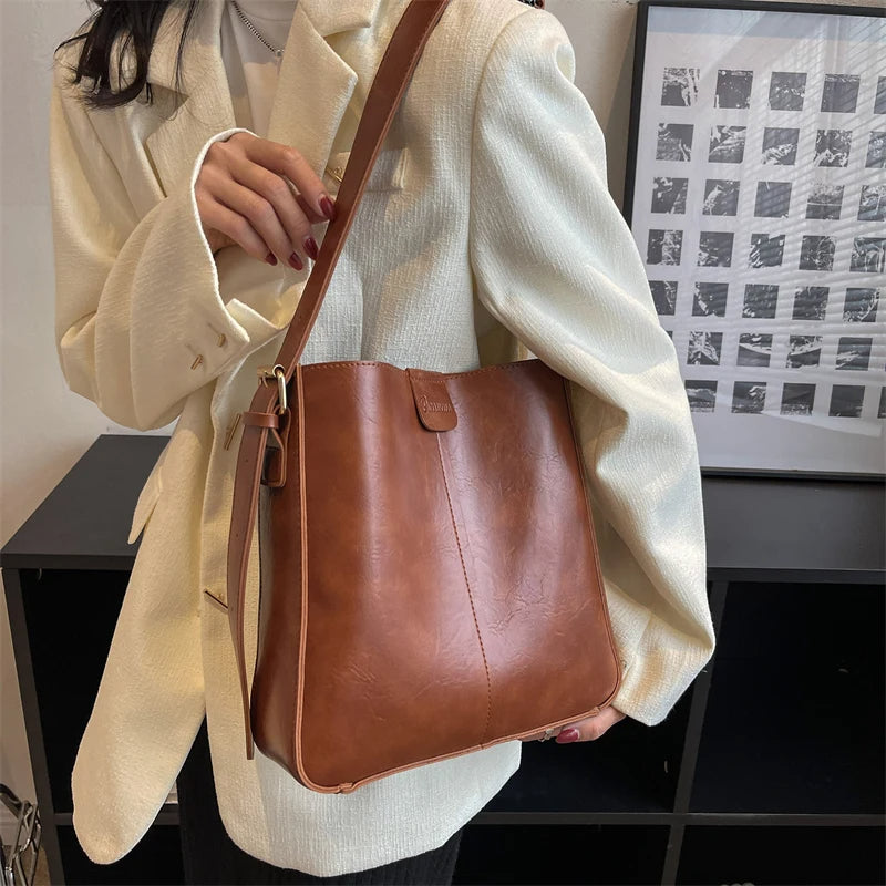 Women’s Leather Bags 151
