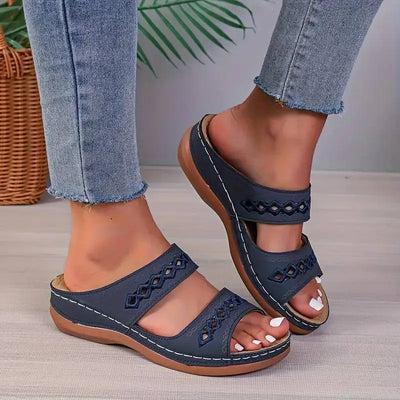 Women’s Slippers 226