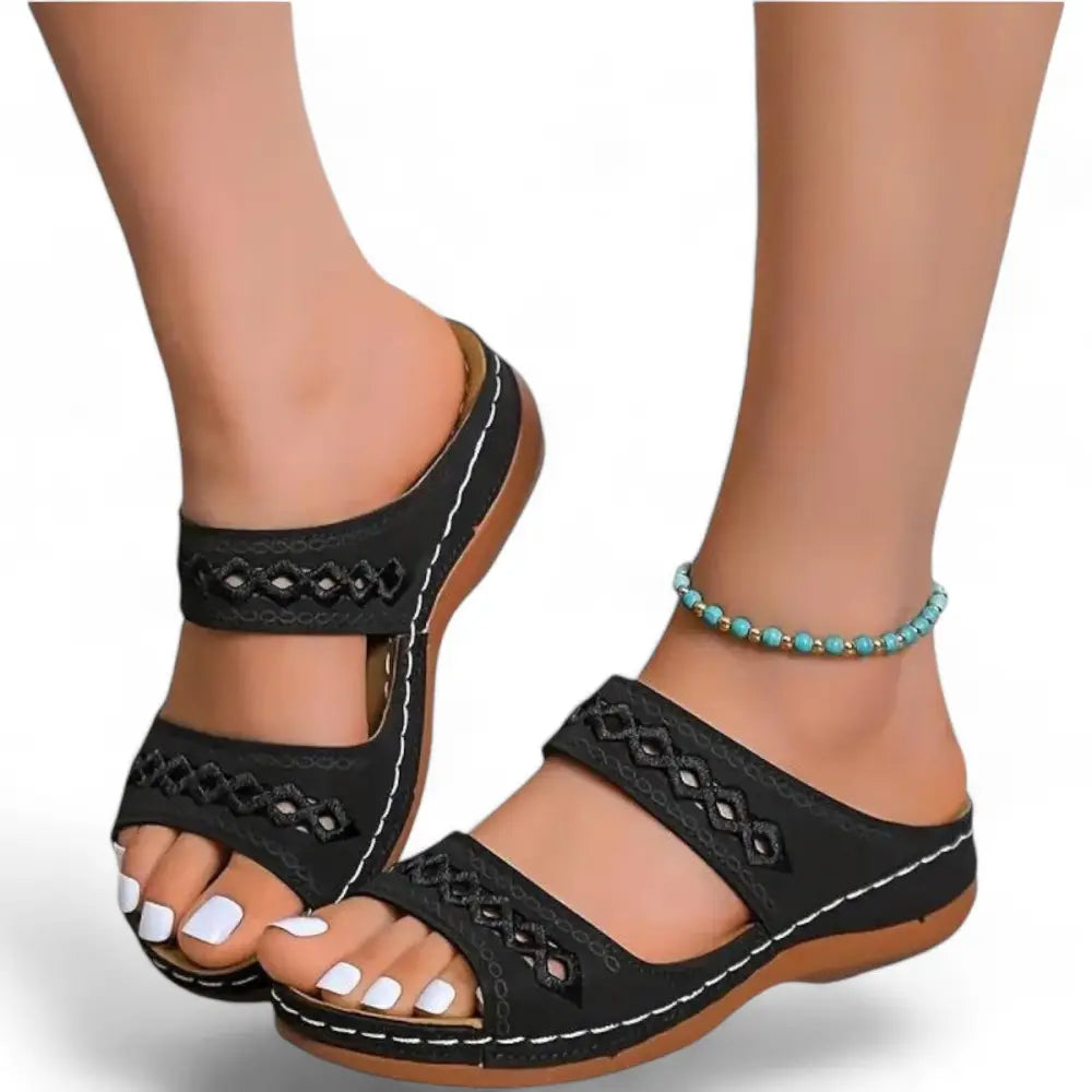 Women’s Slippers 226