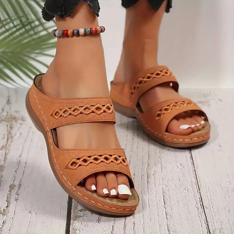 Women’s Slippers 226