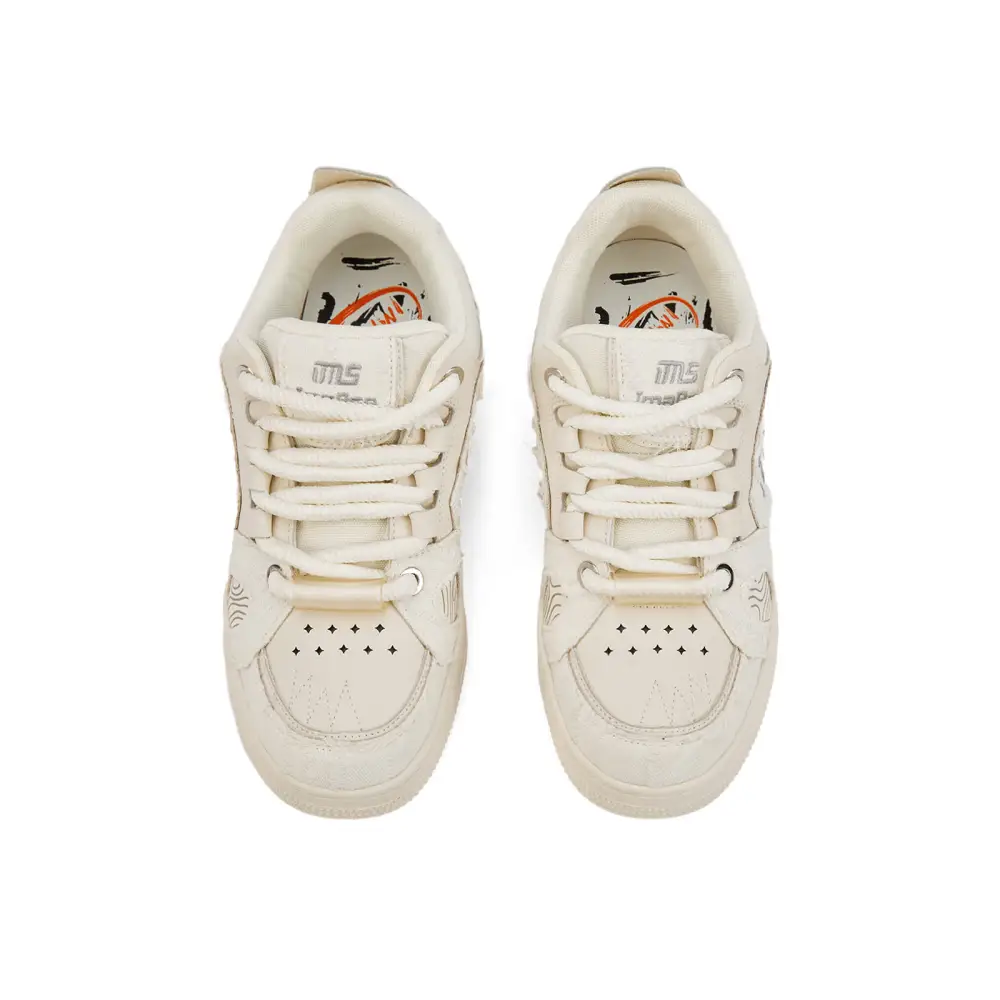 Women’s Sneakers 105