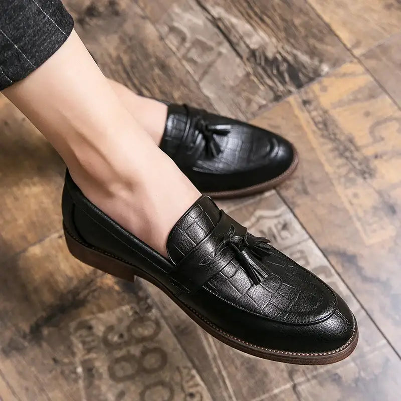 Men’s Shoes 240