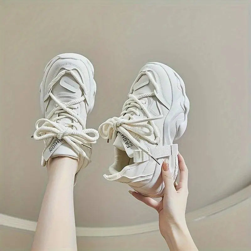 Women’s Sneakers 209