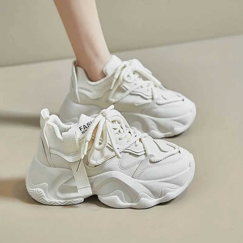 Women’s Sneakers 209