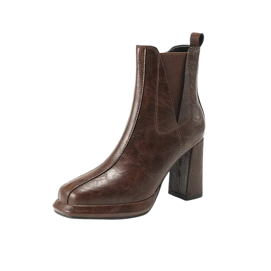 Women’s Leather Boots 330