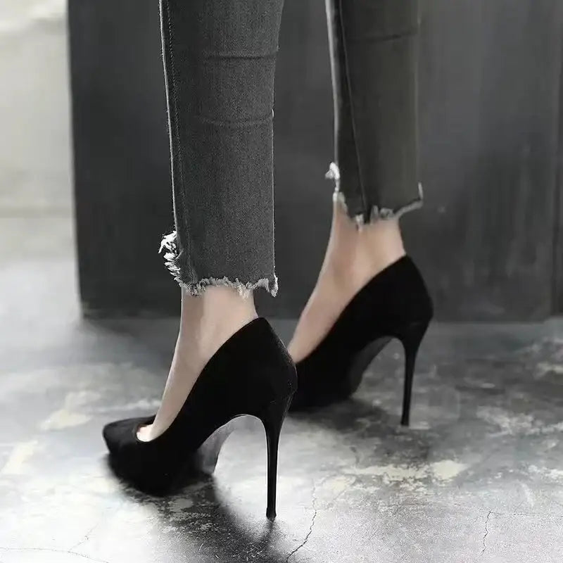 Women’s Heels 195